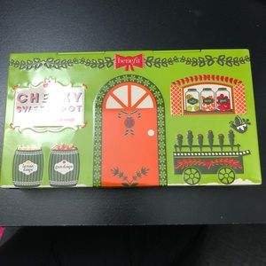 MAKE OFFERS Benefit blushes